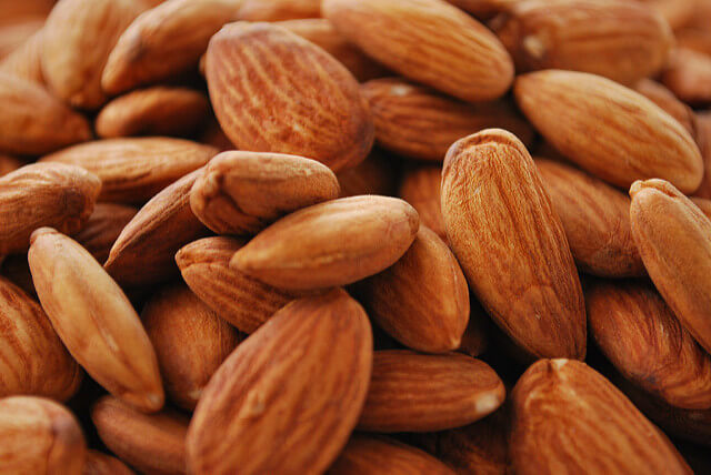 Aceite de almendras para el cabello