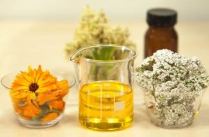 Como hacer esencias de flores naturales